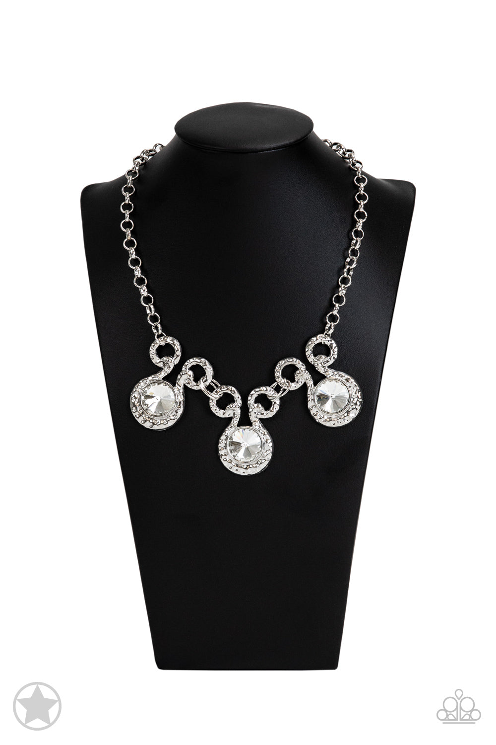 Paparazzi Hypnotized - Silver Necklace