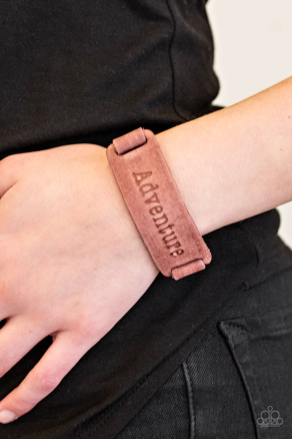 Paparazzi Take The Scenic Route - Brown Bracelet