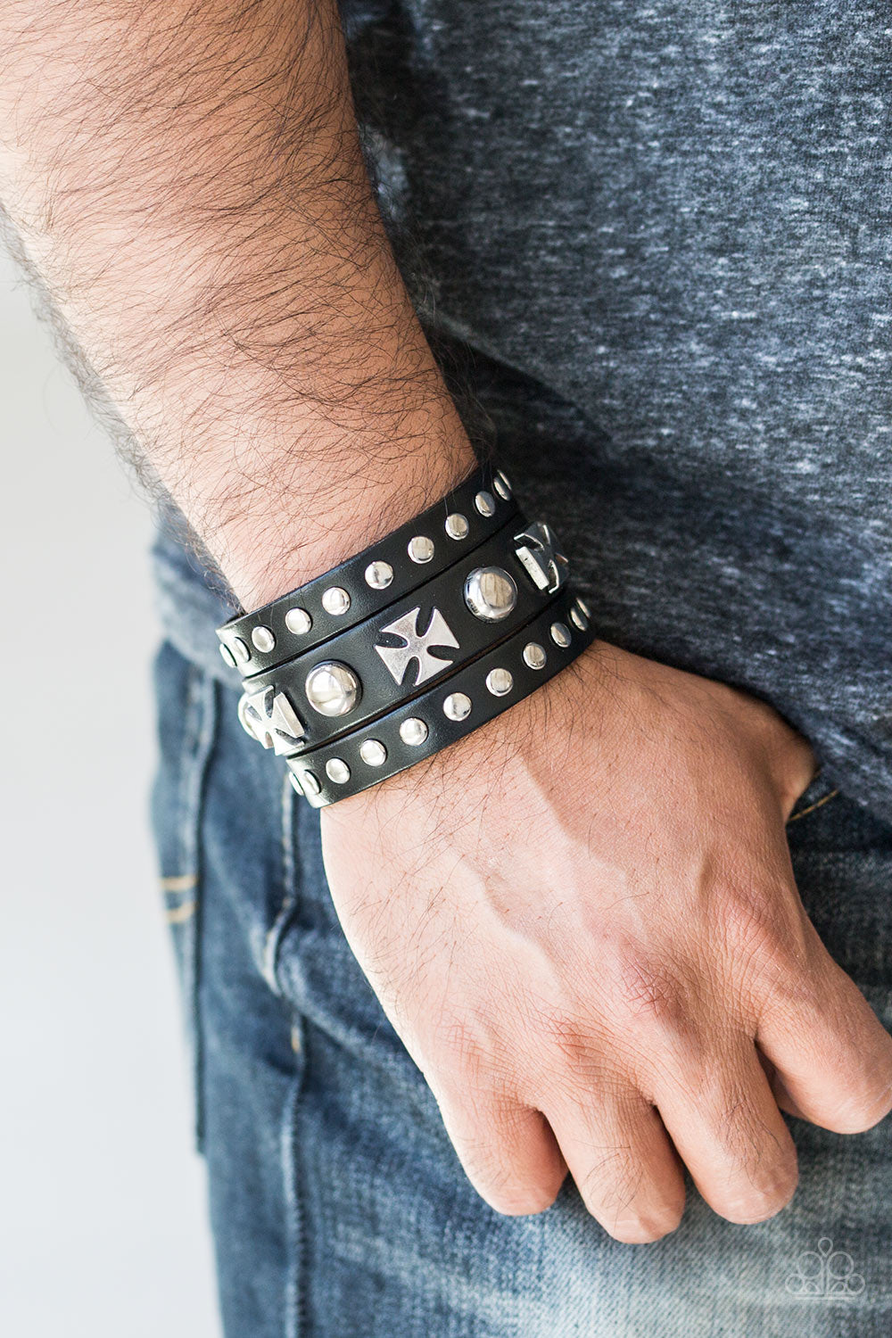 Paparazzi Chopper Central - Black Bracelet