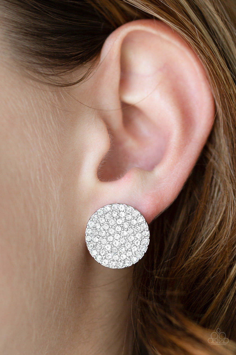 Paparazzi Radiant Ripples - White Earring