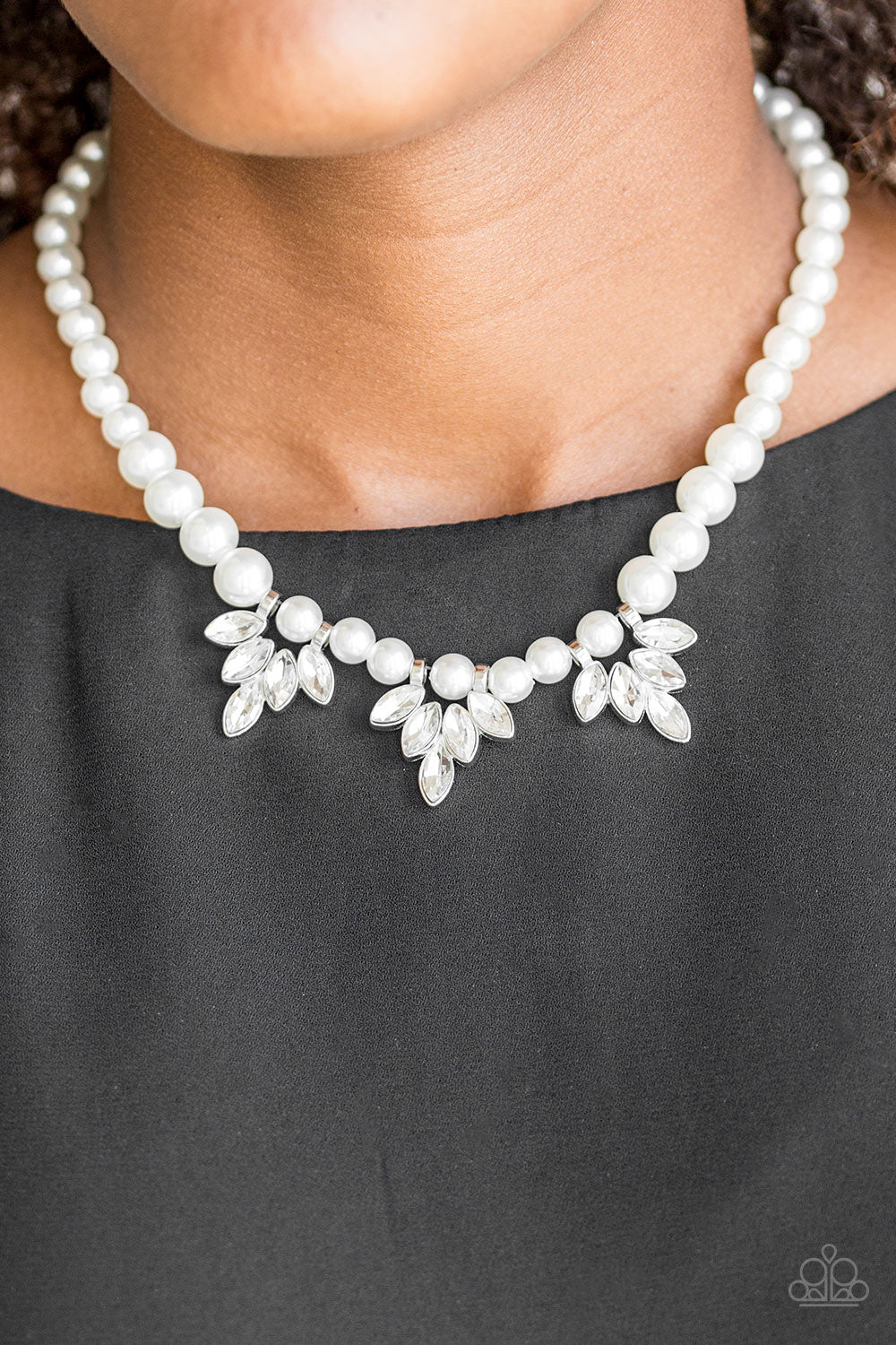 Paparazzi Society Socialite - White Necklace