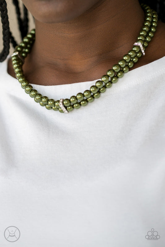 Paparazzi Put On Your Party Dress - Green Necklace