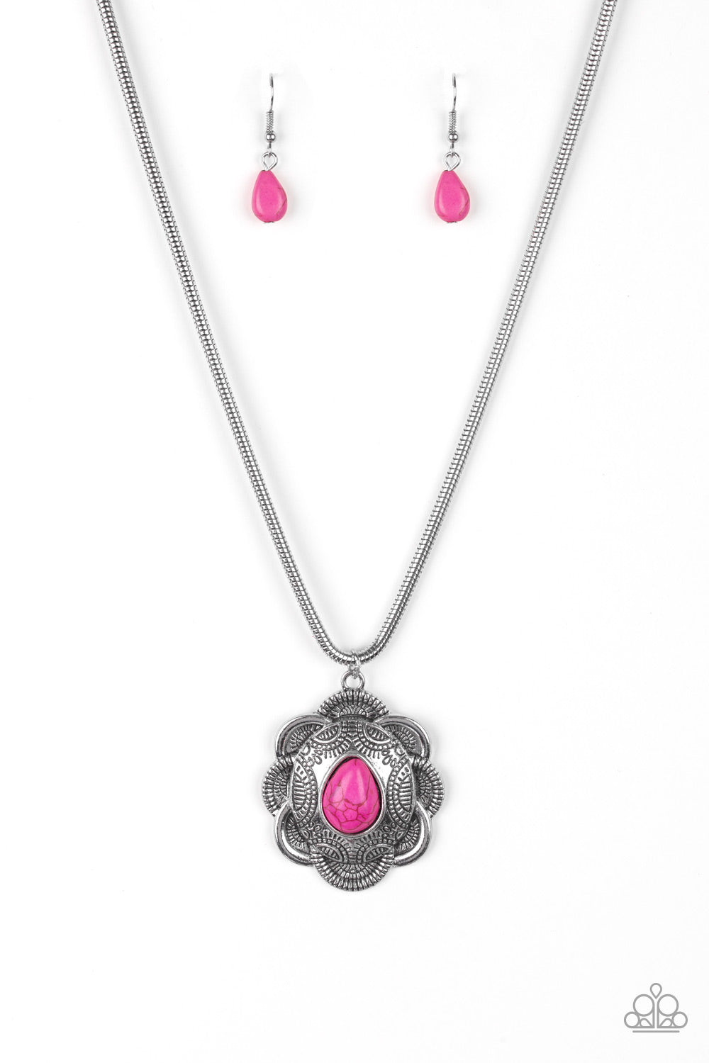 Paparazzi Mojave Meadow - Pink Necklace