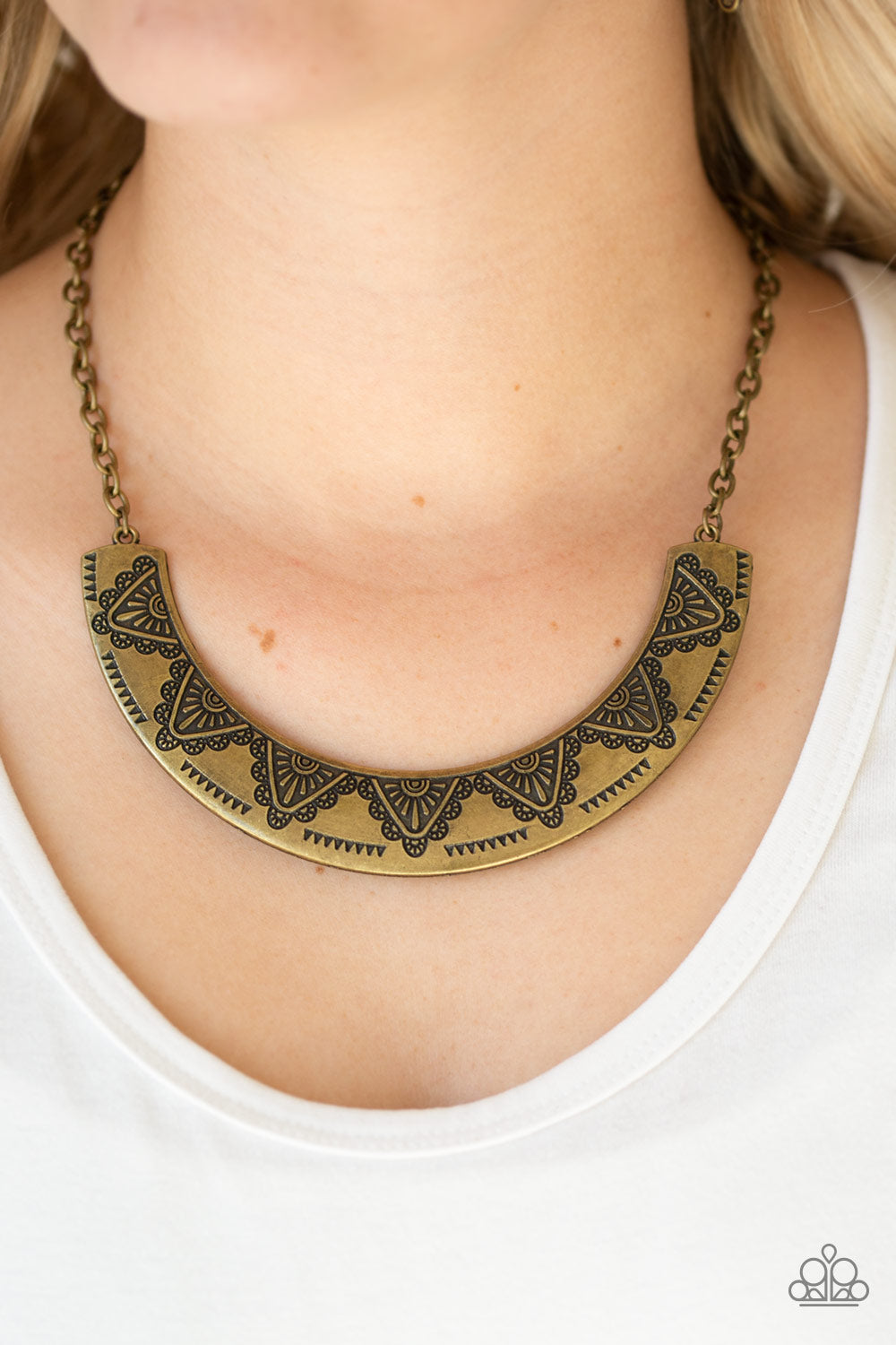 Paparazzi Persian Pharaoh - Brass Necklace