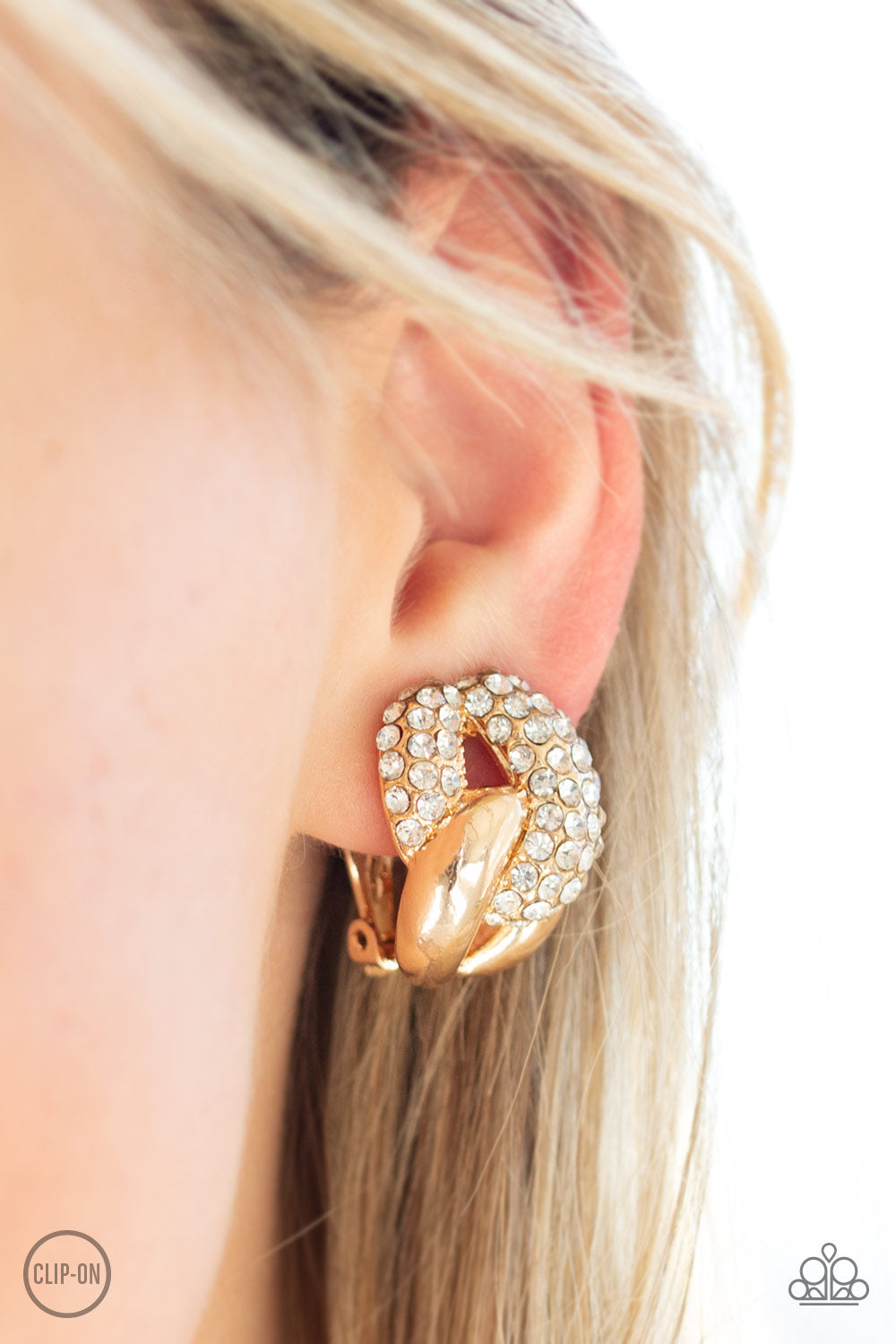 Paparazzi Definitely Date Night - Gold Earring