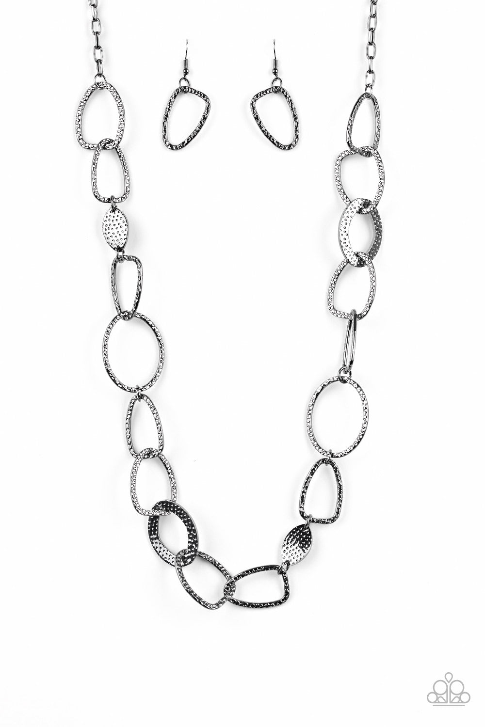 Paparazzi Metro Nouveau - Black Necklace