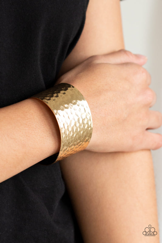 Paparazzi Simmering Shimmer - Gold Bracelet