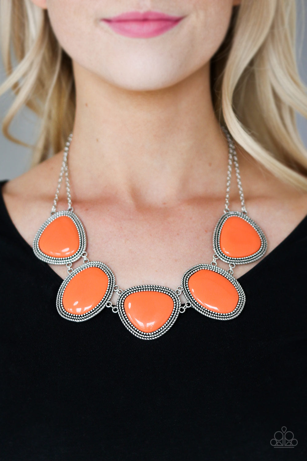 Paparazzi Viva La VIVID - Orange Necklace