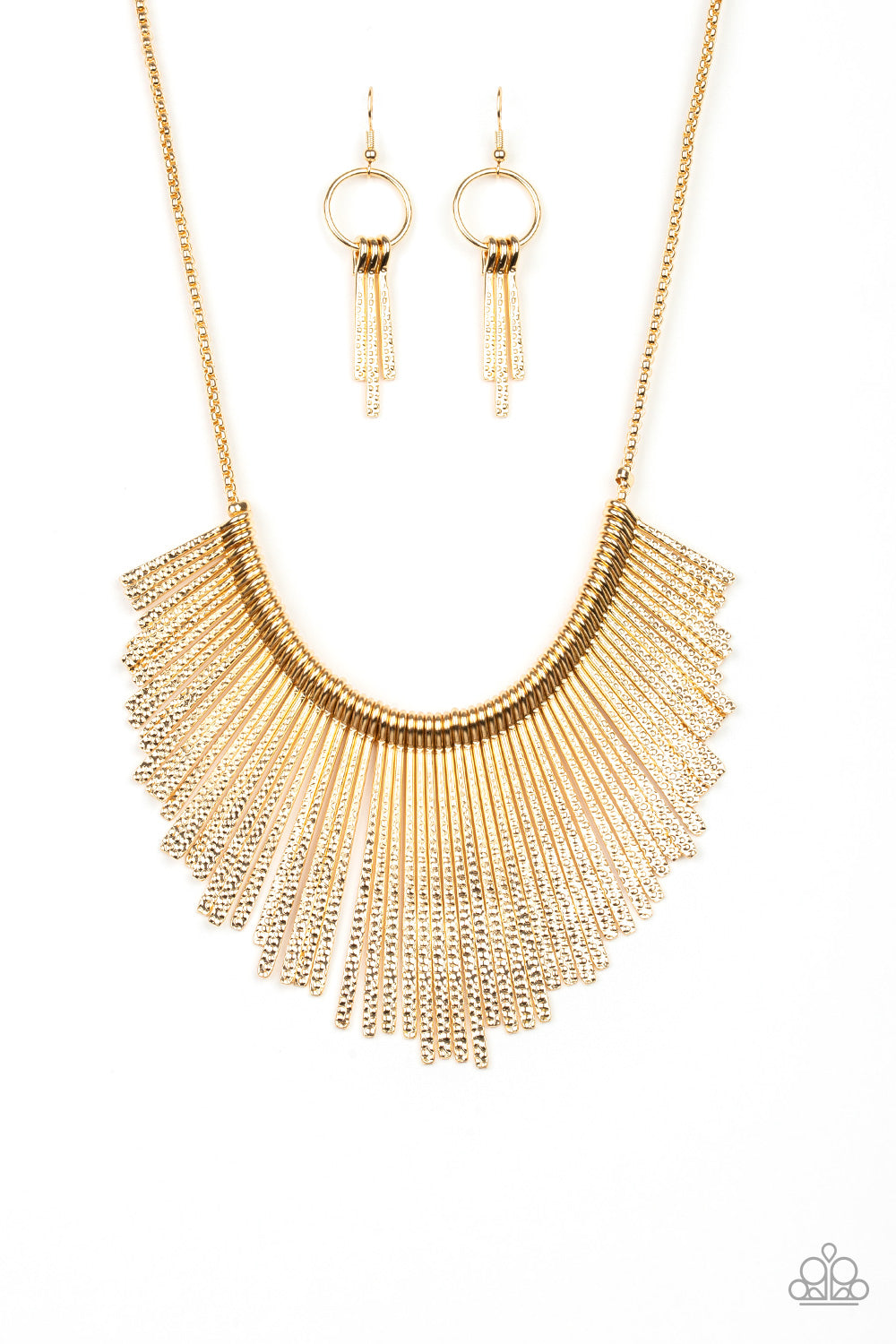 Paparazzi Metallic Mane - Gold Necklace