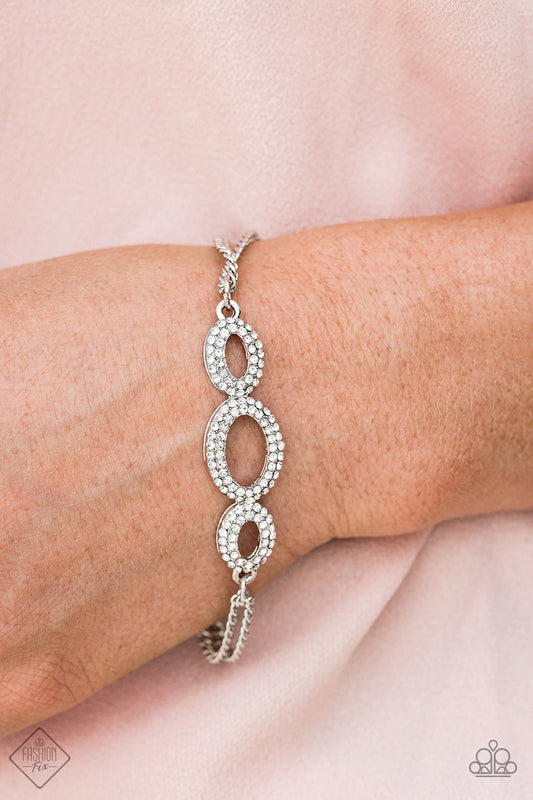 Paparazzi Timelessly Metropolitan Bracelet