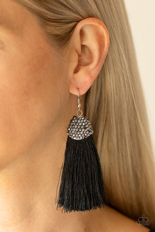 Paparazzi Razzle Riot - Black Earring