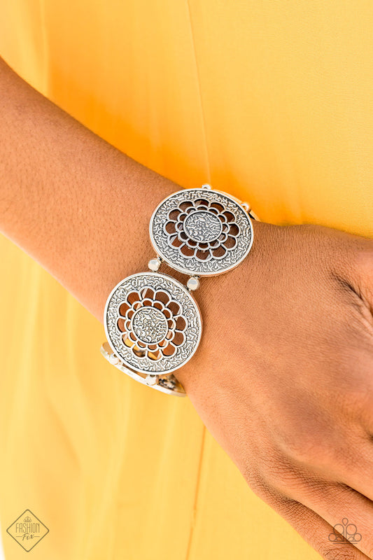 Paparazzi Marigold Medallions Bracelet