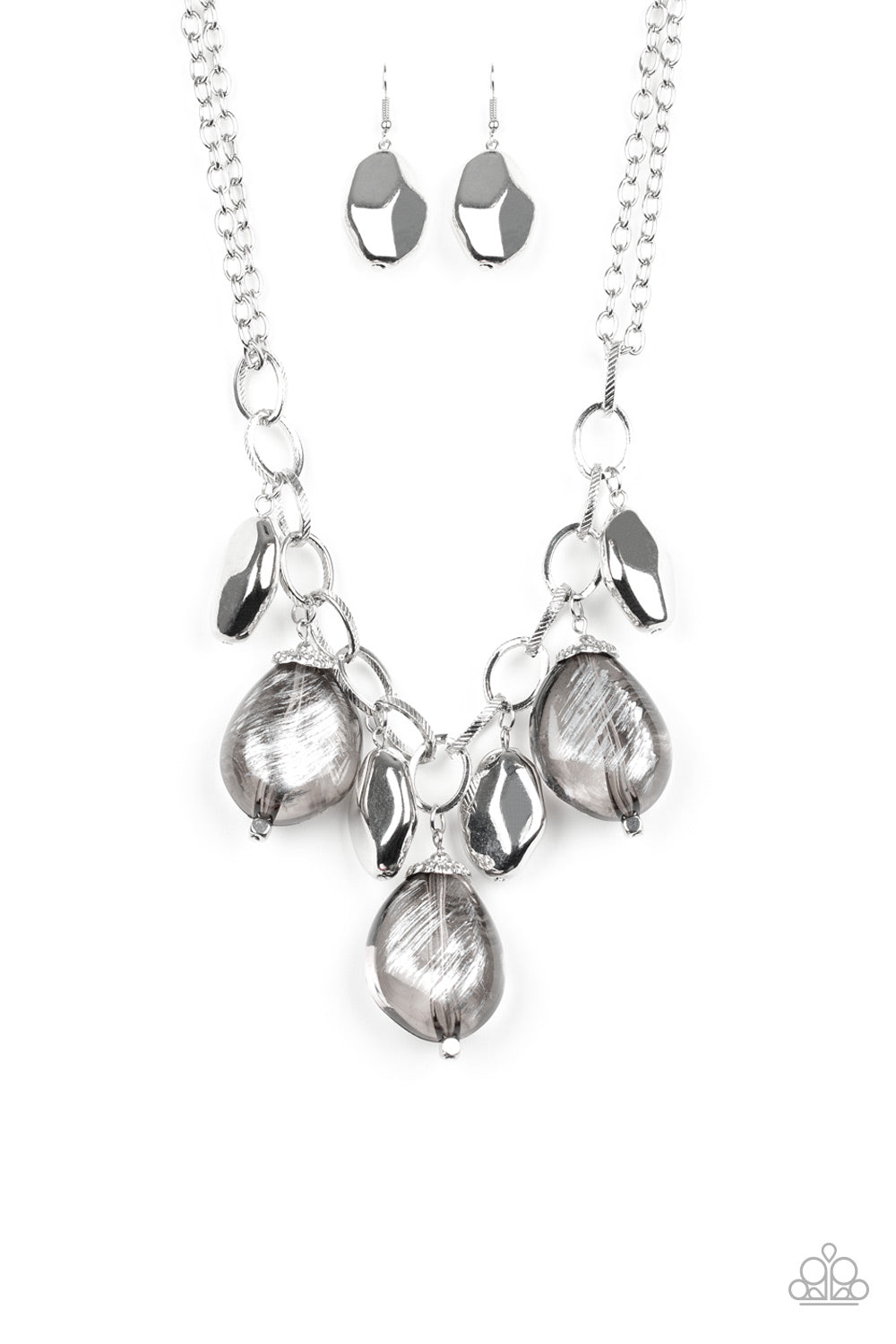 Paparazzi Looking Glass Glamorous - Silver Necklace