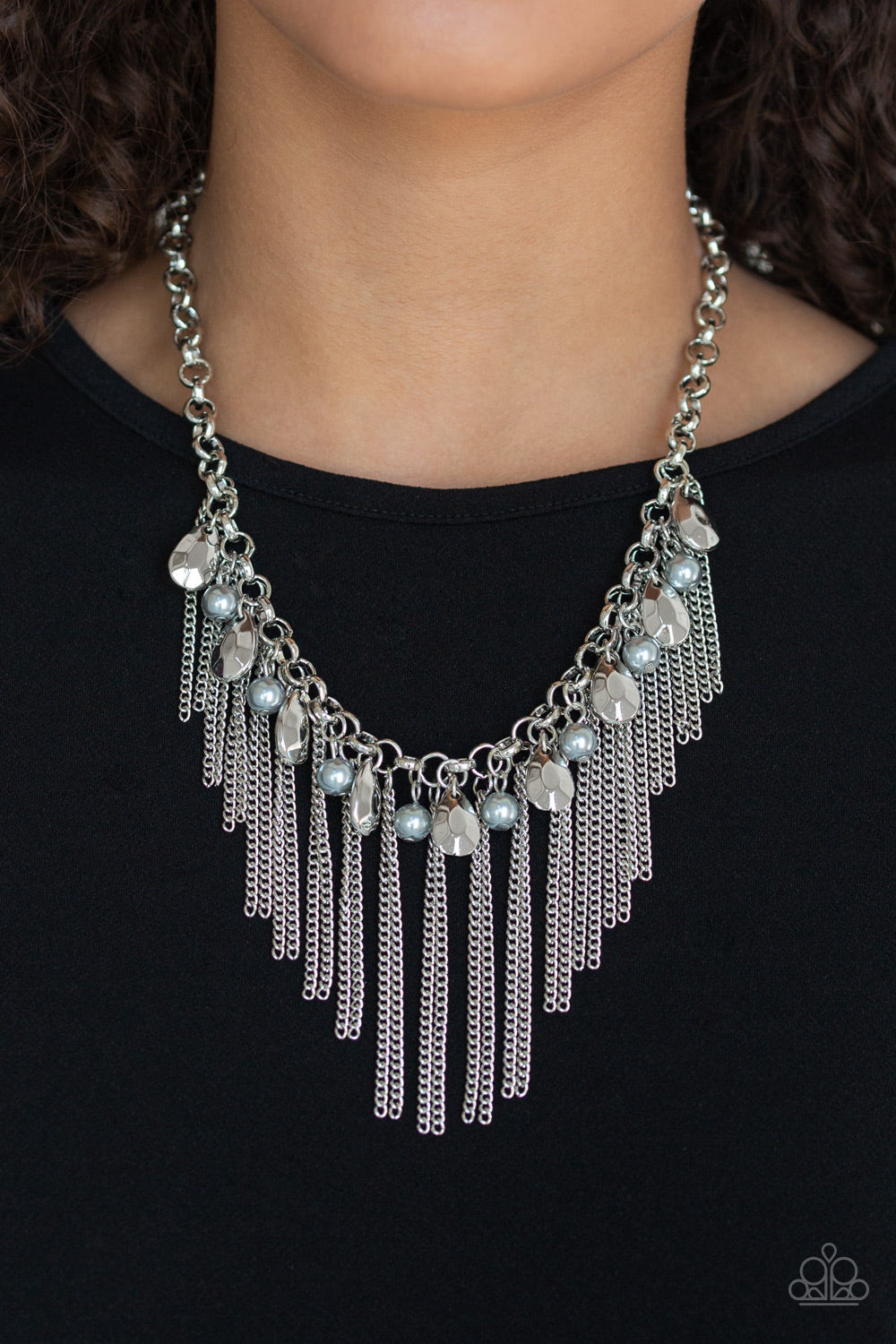 Paparazzi Industrial Intensity - Silver Necklace