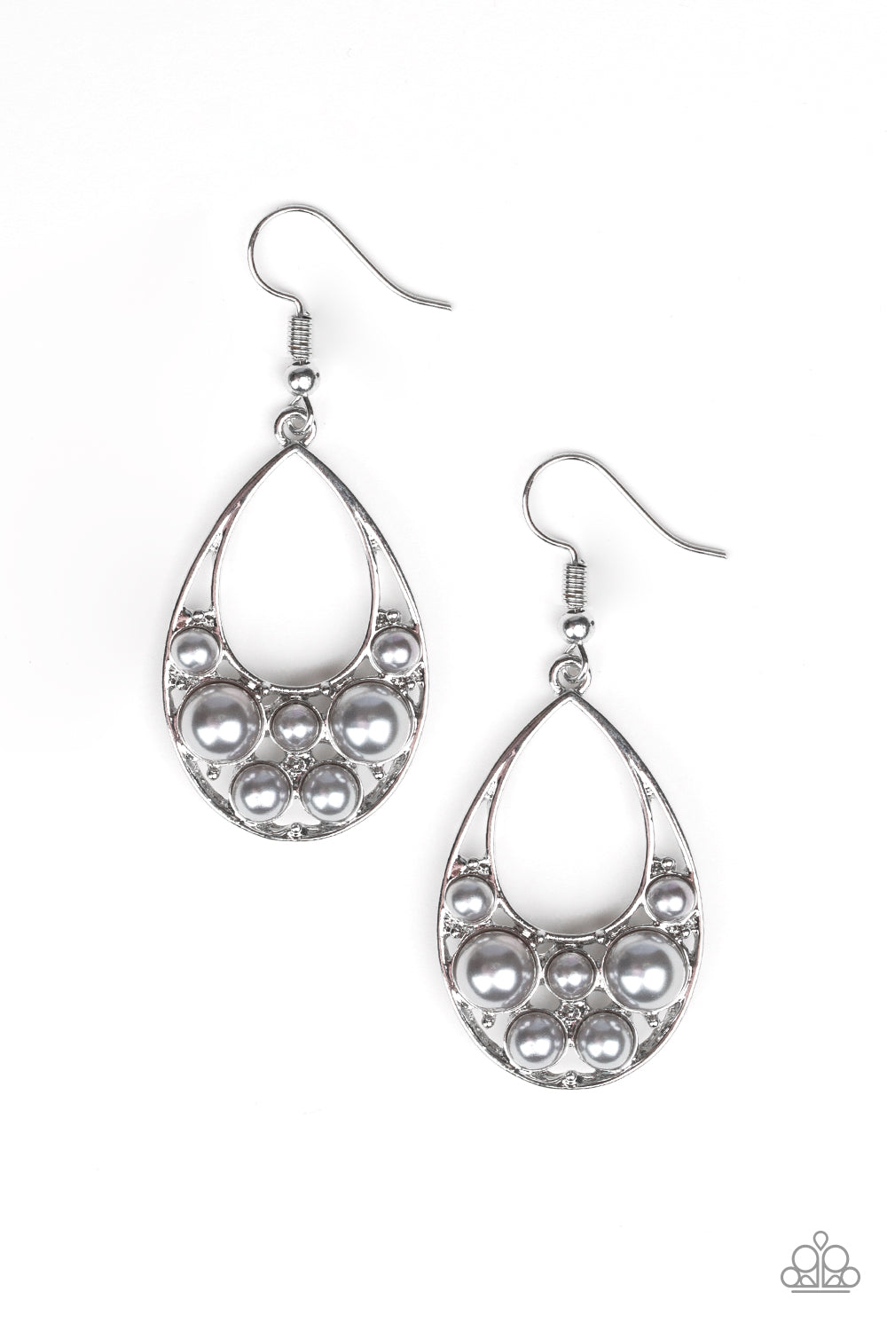 Paparazzi Pearl Pop - Silver Earring