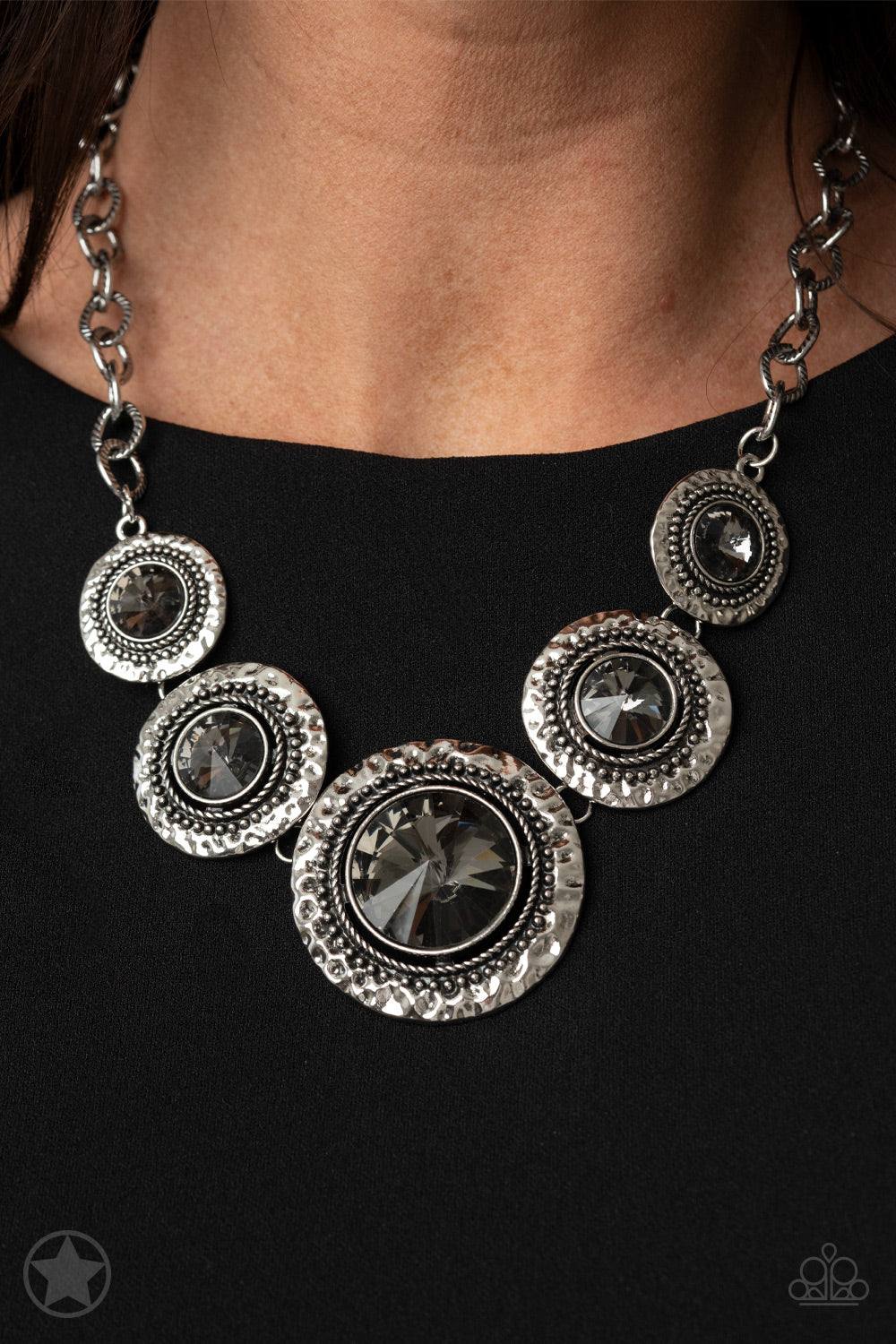 Paparazzi Global Glamour Necklace