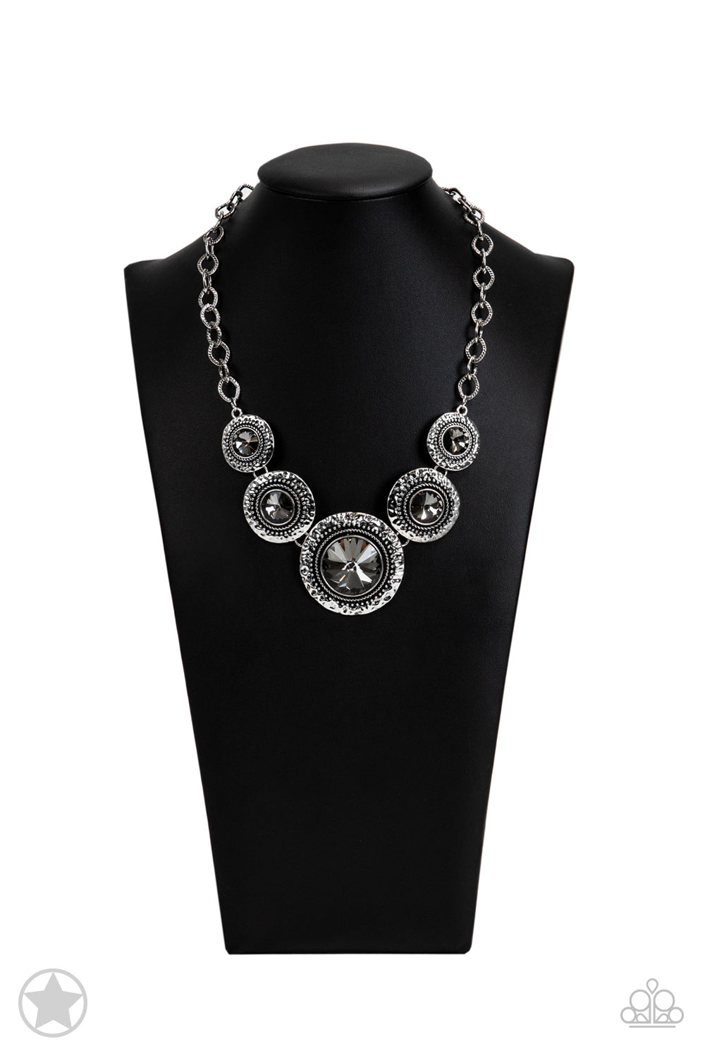 Paparazzi Global Glamour Necklace