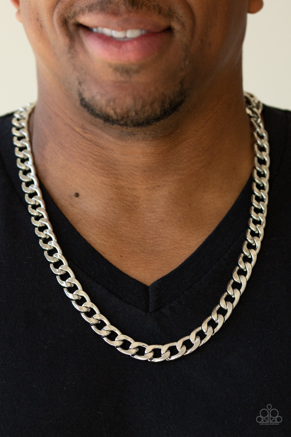 Paparazzi The Underdog - Silver Necklace