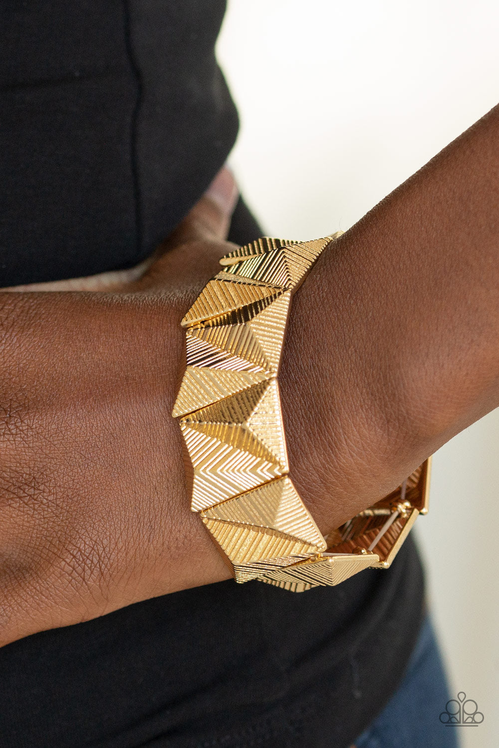 Paparazzi Metallic Geode - Gold Bracelet