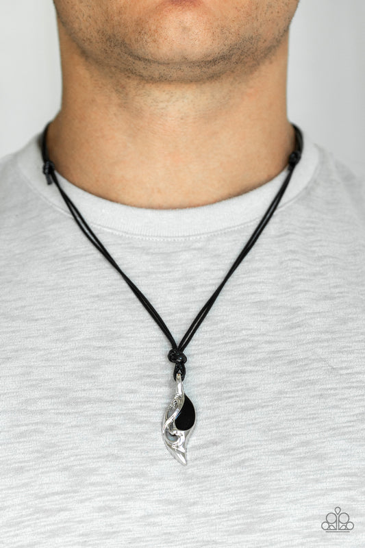 Paparazzi Titan Thunder - Black Necklace