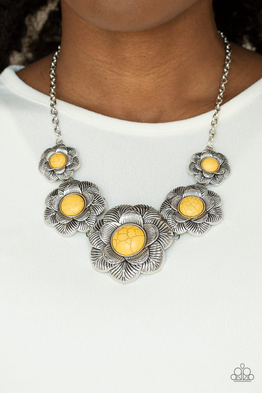 Paparazzi Santa Fe Hills - Yellow Necklace