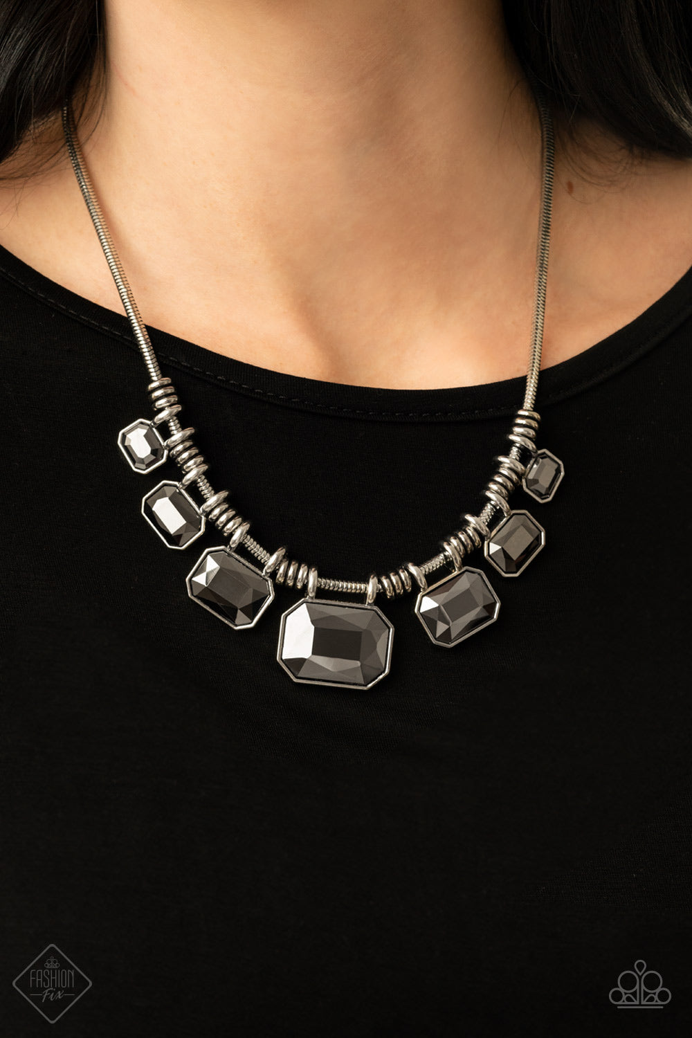 Paparazzi Urban Extravagance - Silver Necklace