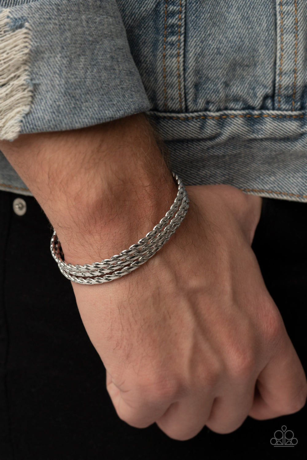 Paparazzi Line of Scrimmage - Silver Bracelet