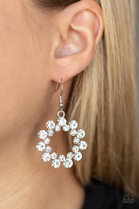 Paparazzi Champagne Bubbles - White Earring