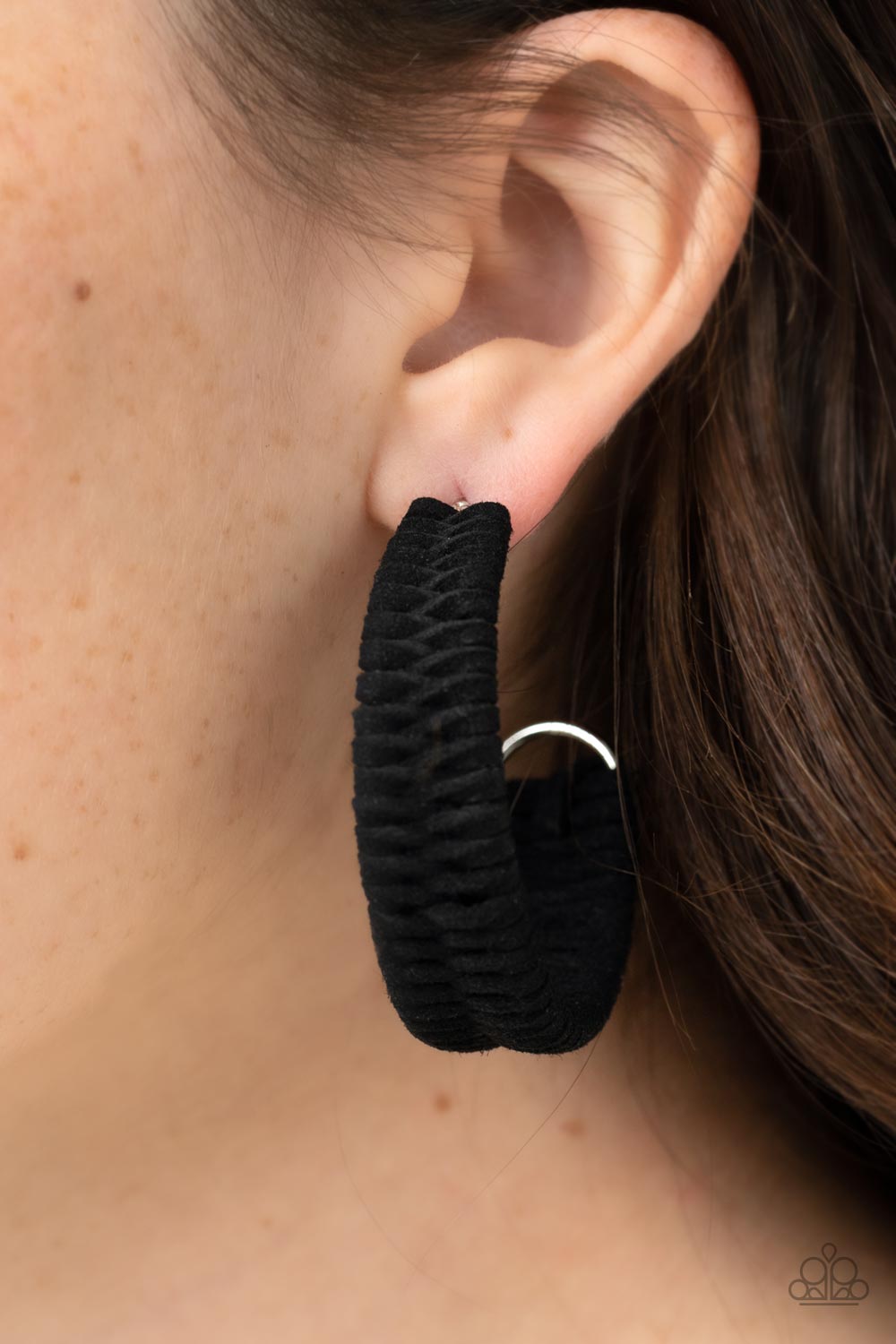 Paparazzi Rural Guru - Black Earring