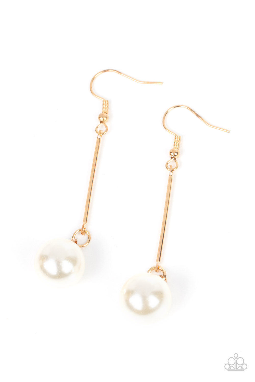 Paparazzi Pearl Redux - Gold Earrings