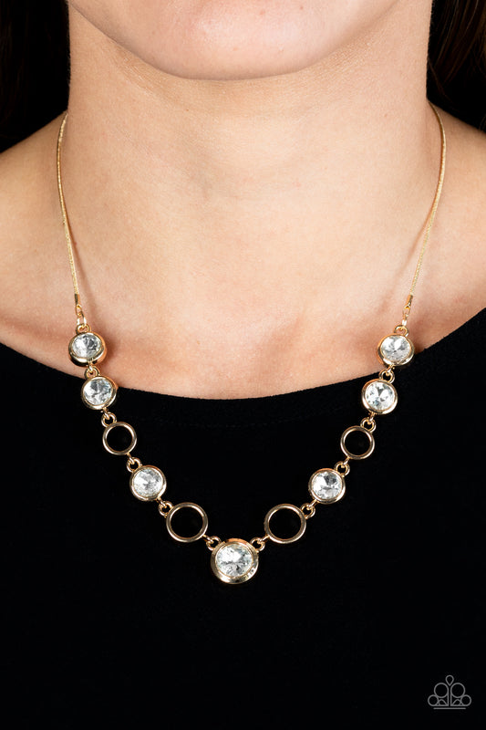 Paparazzi Elegantly Elite - Gold Necklace