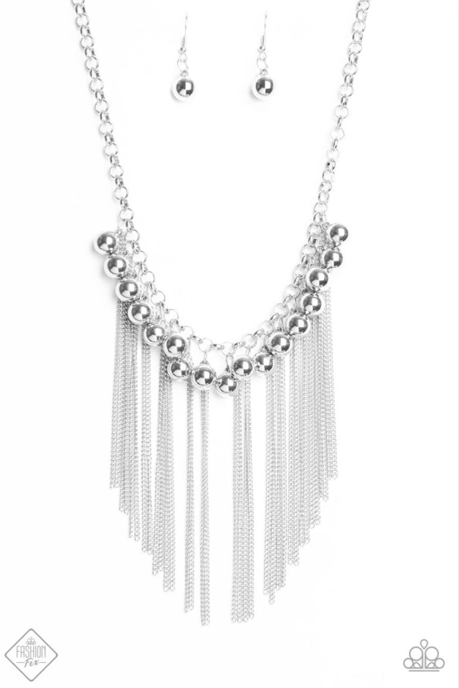 Paparazzi Powerhouse Prowl - Silver Necklace